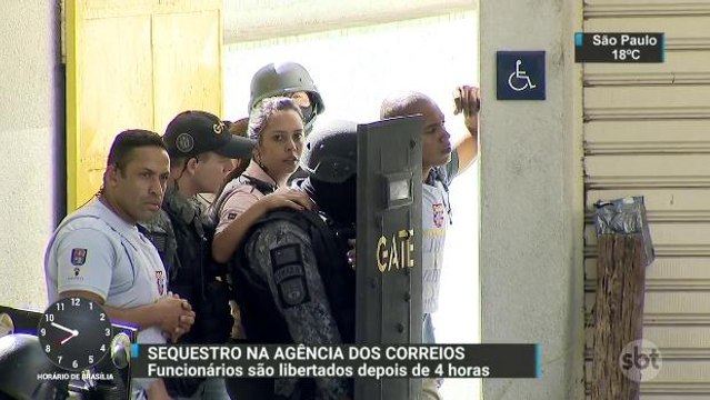 Bandidos sequestram funcionária em casa e fazem outros cinco reféns em agência dos Correios