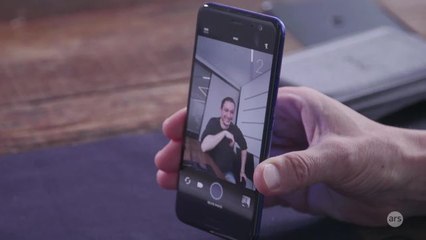 Hands-on with the HTC U 11 smartphone | Ars Technica