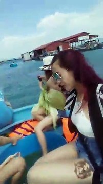 Girls Enjoying On Beach Bad Club Girls Dancing