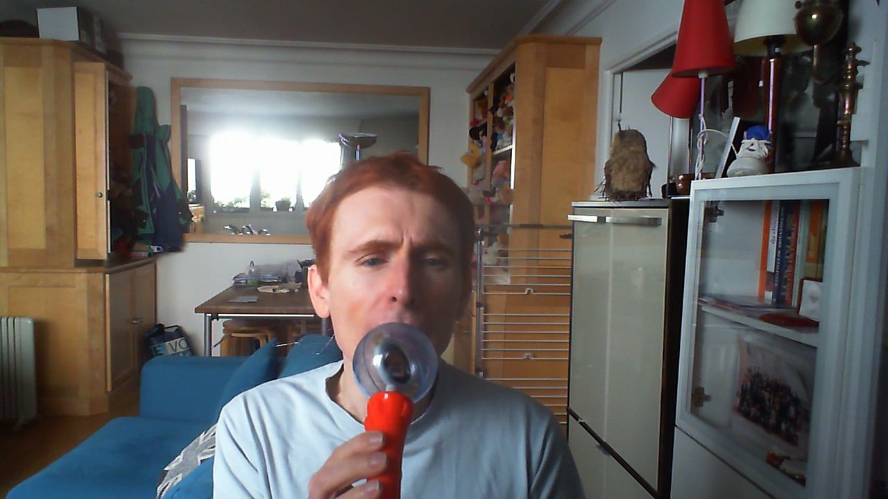 Wiwi égratigne "ode à l'amour" d'Abd Al Malik