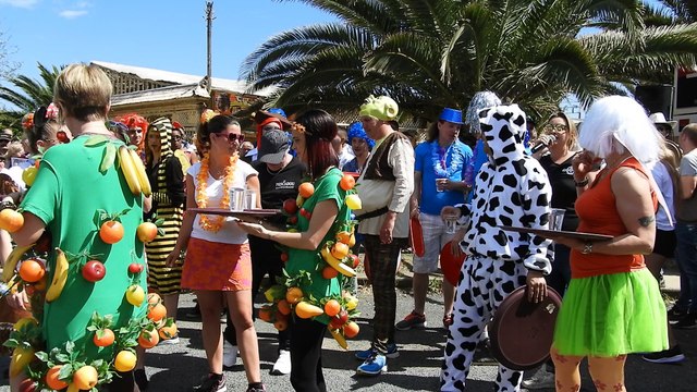 VIAS-PLAGE - 2017 - Retour en vidéo sur la course de Garçons de Café 2