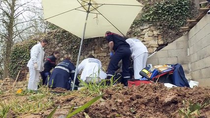 SAMU de banlieue des urgences pas comme les autres - Reportage