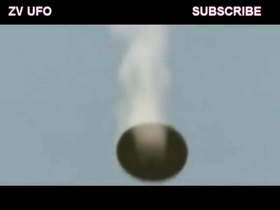 In the sky over Syria shot down an incredible UFO! Real shots! UFO 2017