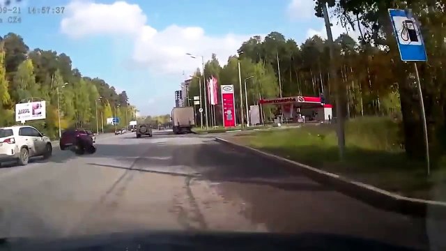 top crashes of cars and trucks - trucks and car wrecks - epic top crashes by trucks, cars - crash