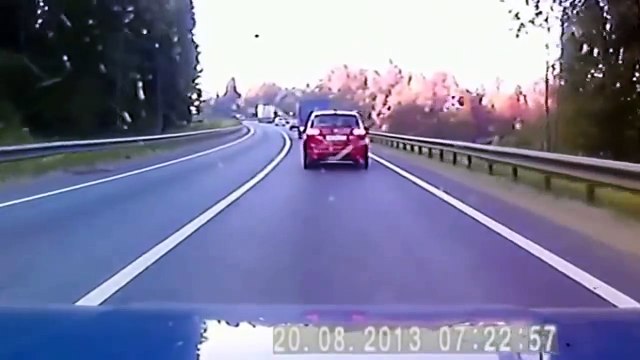 Truck Crash Crazy - Epic Extreme Truck Crashes - Crashes of Truck Too Wild