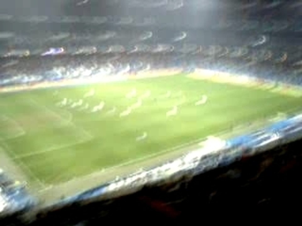 Triplé de zidane 3éme but a bernabeu...LA FOLIE!!!!