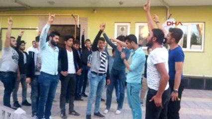 Konya Gazi Yüzbaşı'ya Gençlerden Sevgi Gösterisi