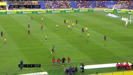 Video bàn thắng nâng tỷ số lên 3-1của Neymar trong trận gặp Las Palmas