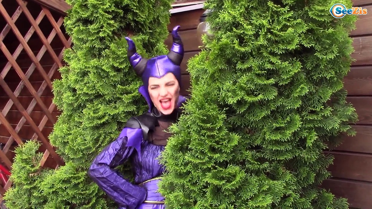 Spiderman, Frozen Elsa & CRYING BABIES! w/ Spiderman Joker Anna Hulk