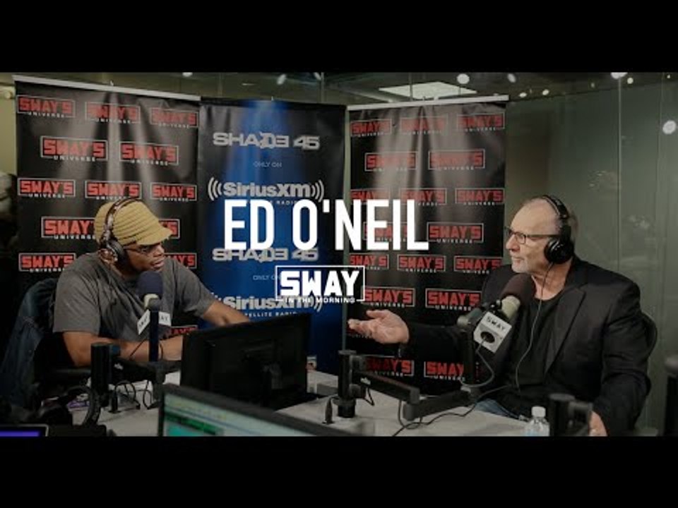 Ed O'Neill Discusses Role in Finding Dory + Trading Yo Momma Jokes with Jamie Foxx