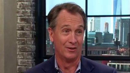 Cris Collinsworth prepares Nate Burleson for working on 'The NFL Today'