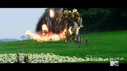 Mark Wahlberg...Trailer