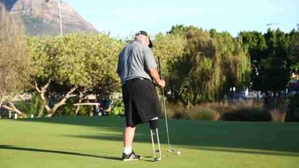 Campeonato en Sudáfrica reúne a mejores golfistas con discapacidad del mundo