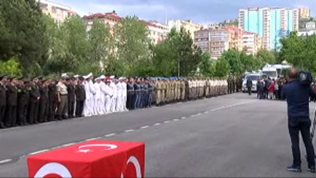 Şehidin Babası: Bir Osmangazi Ölür, Bin Tane Osmangazi Dirilir. Hainler Bu Ülkeyi Alt...