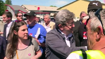 Mélenchon rend visite aux salariés de GM&S dans la Creuse