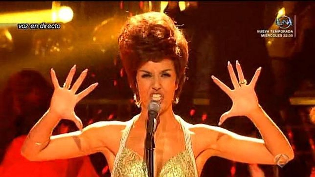 Roko imita a Shirley bassey