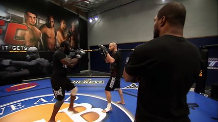 UFC pays Tribute to Kimbo Slice