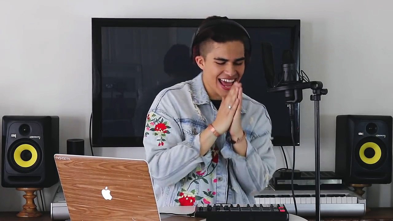 Despacito and I'm the One by Justin Bieber, Luis Fonsi, Chance the Rapper + more - Alex Aiono Mashup