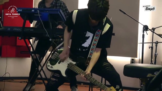 [Türkçe Altyazılı] DAY6 - 'DANCE DANCE' Müzik Video Yapımı