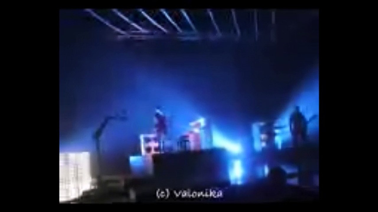 Muse - Take a Bow, Berlin Arena Treptow, 11/25/2006