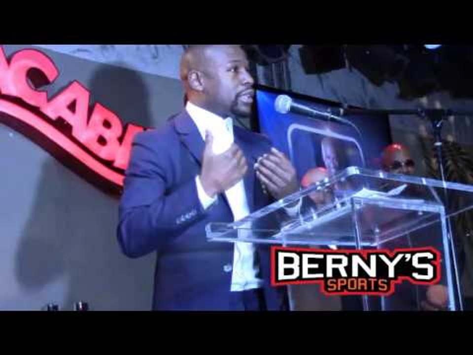 Floyd Mayweather Robert Garcia Got Lots Of Great Fighters I'm Signing Them - EsNews Boxing