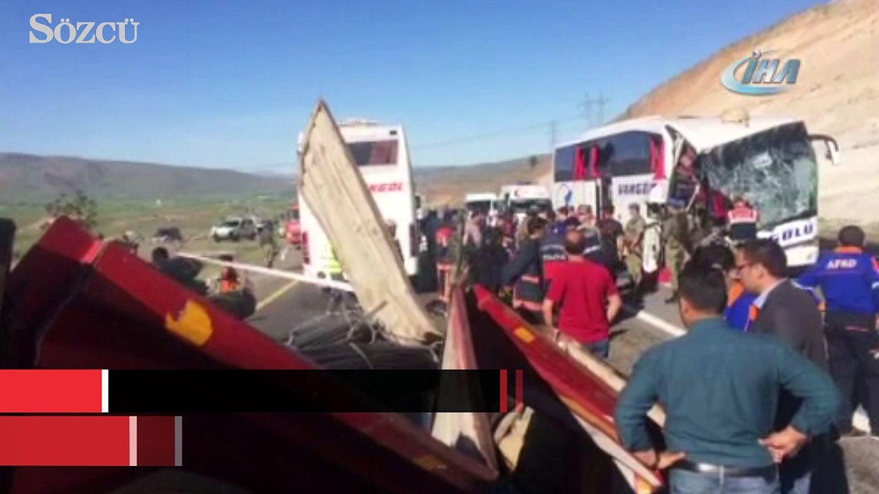 Yolcu otobüsü TIR'a çarptı