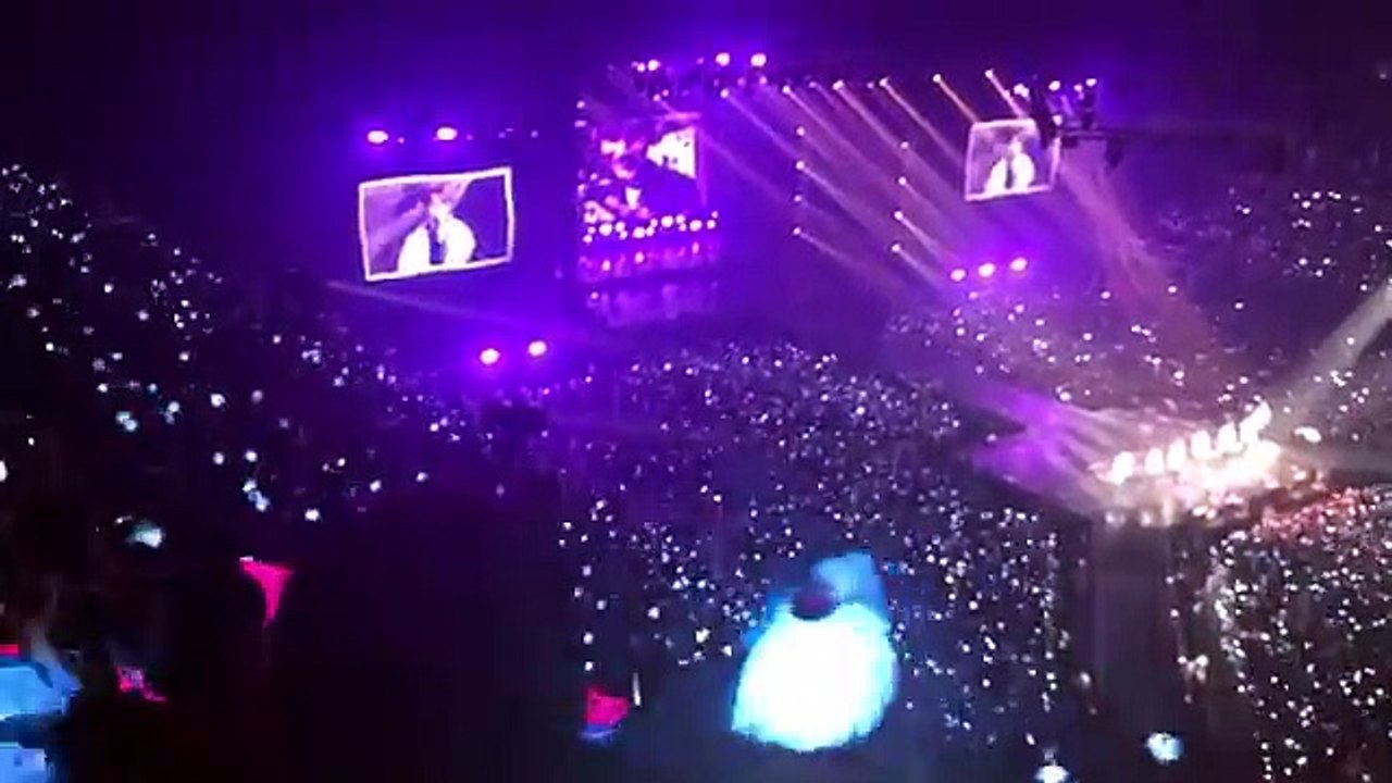 2! 3! BTS at Wings tour concert in Bangkok