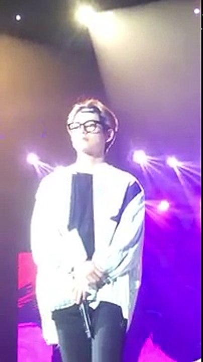 170423 BTS WINGS TOUR IN BANGKOK [fancam] 2,3! (Tae Tae focus)