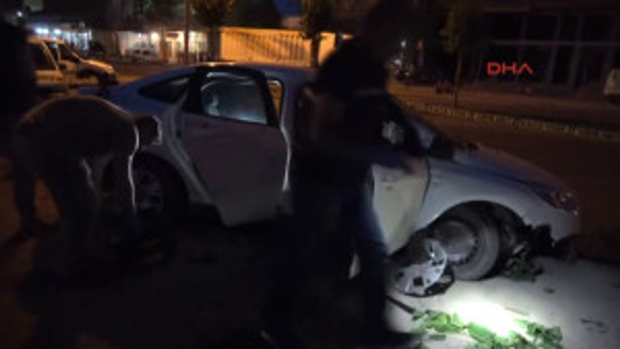 Şanlıurfa Siverek'te Seyir Halindeki Otomobile Ateş Açıldı 1 Yaralı