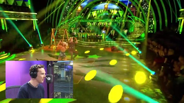 Benedict Cumberbatch commentates Strictly Come Dancing-P2EFC1bcrcQ