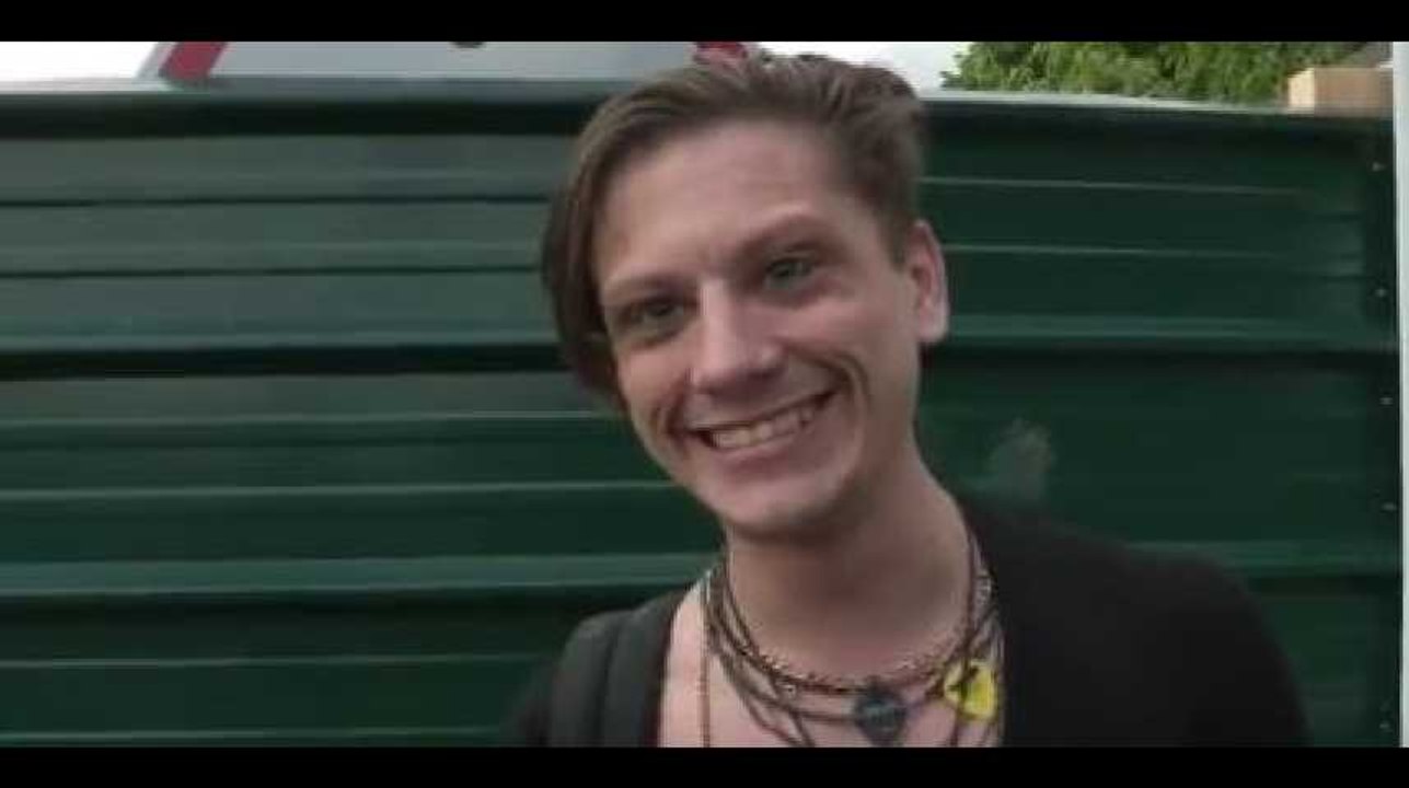 Johnny Depp : Un fan de Pirates des Caraïbes fait le buzz dans Quotidien (Vidéo)