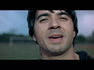 Luis Fonsi - No Me Doy Por Vencido