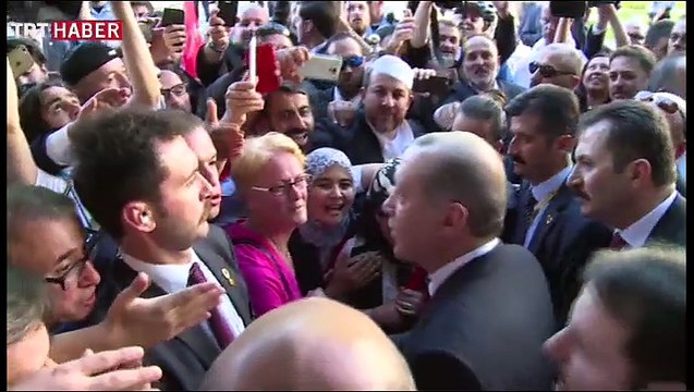 PKK/PYD'nin izinsiz gösterisine ABD polisi kayıtsız kaldı