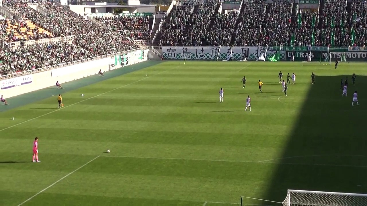 20131013 天皇杯 サガン鳥栖VS松本山雅　ゴールキック競り合い