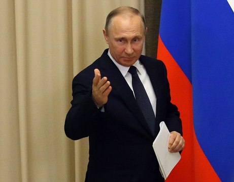 Putin has records on Trump regarding Russia meeting