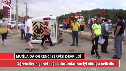 Muğla'da öğrenci servisi devrildi