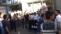 Diyarbakır'da Izinsiz Açıklamaya Polis Müdahalesinde 30 Kişi Gözaltına Alındı