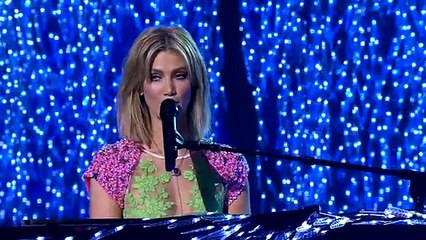 Celia Pavey & Delta Goodrem Sing Go Your Own Way  The Voice Australia Season 2