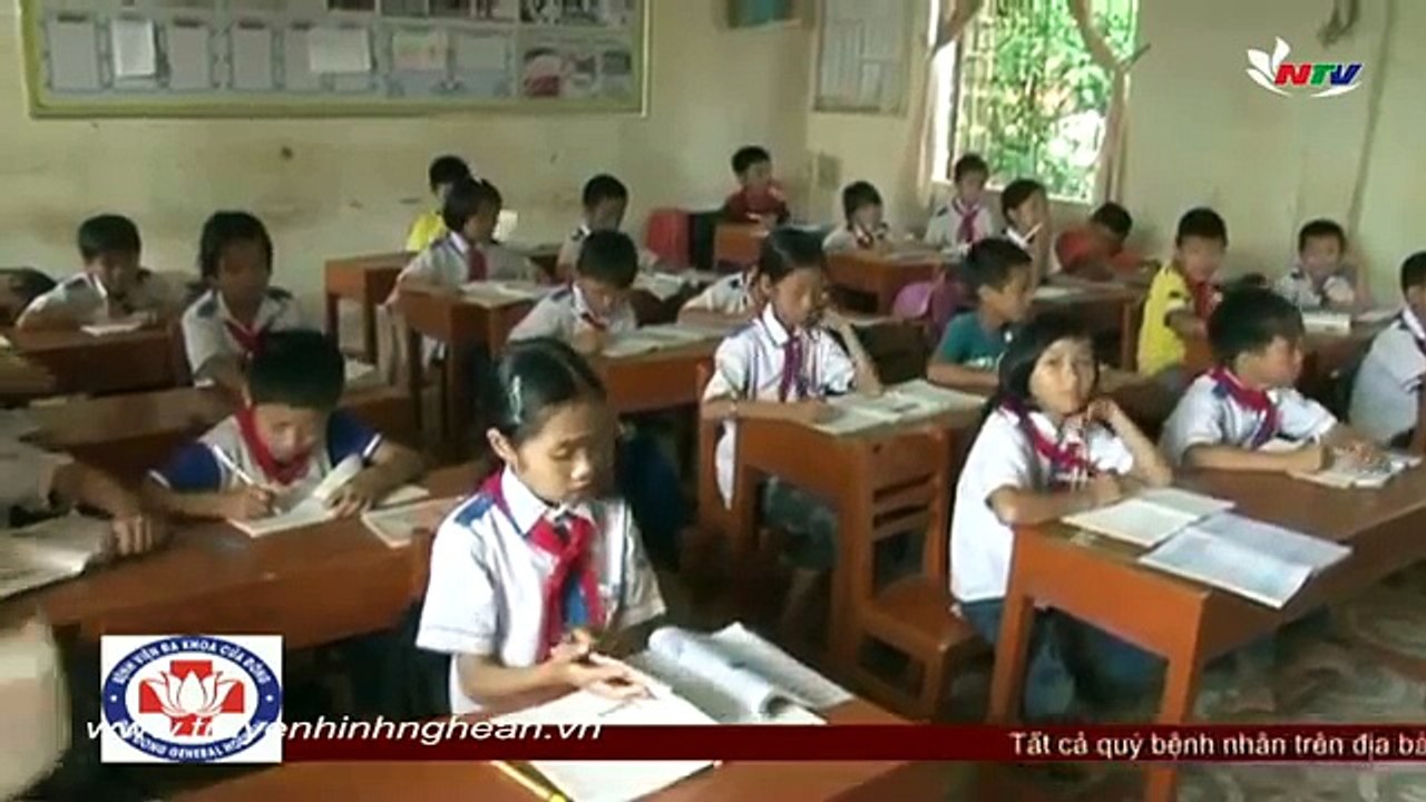 Mò cua bắt ốc làm trụ cột gia đình - Songlamplus.vn