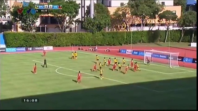 Công Phượng chuyền bóng mẫu mực để Phi Sơn ghi bàn thắng