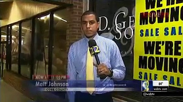 Man swaps $28,000 diamond with fake in jewelry store