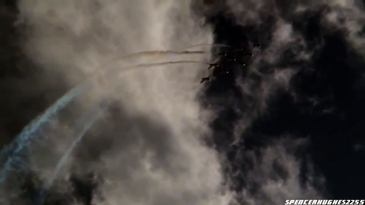 2010 MCAS Miramar Air Show - Canadian Snowbirds Clips