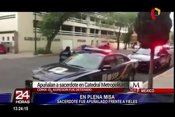 Sacerdote es apuñalado en el interior de la Catedral Metropolitana de México