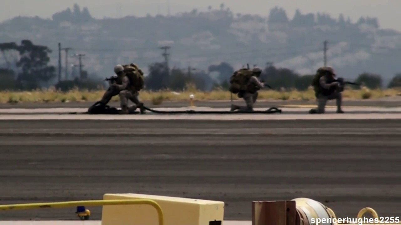 2009 MCAS Miramar air show (Friday) - MAGTF Demonstration