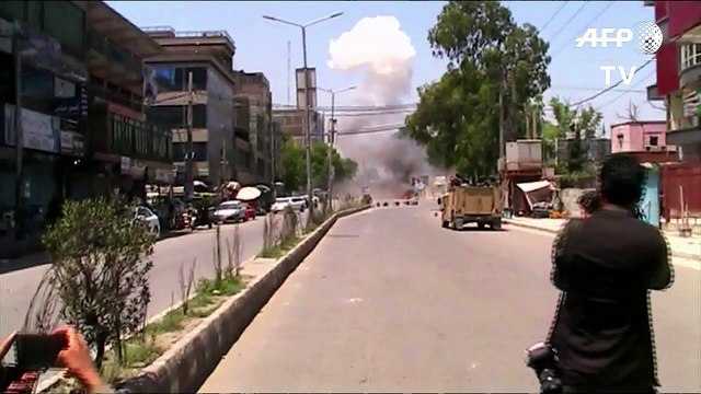 Suicide bombers storm Afghan state broadcaster (2)