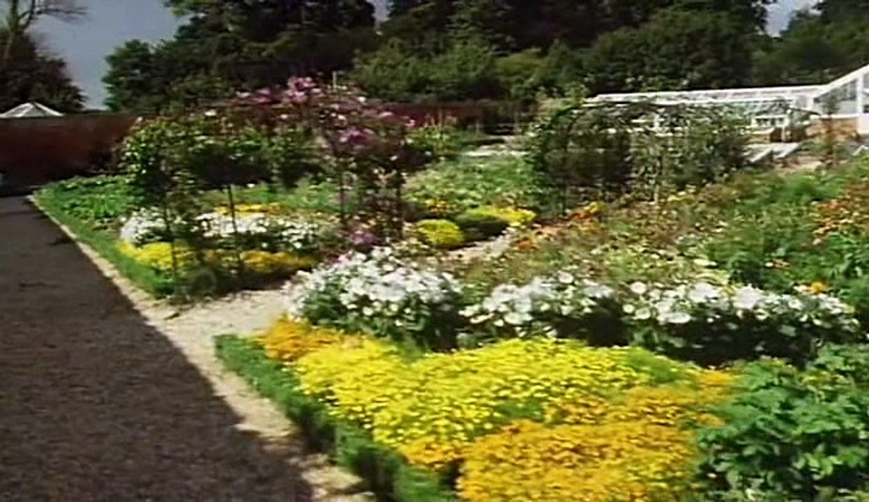 The Victorian Kitchen Garden S01 E01 The Beginning video Dailymotion