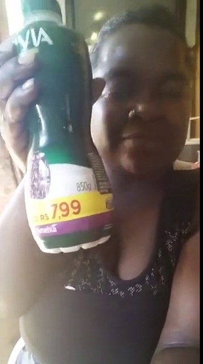 Comprei activia e não cagueii