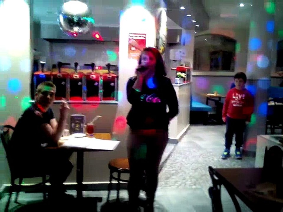 Amandine interprète "Parler à mon père" de Céline Dion