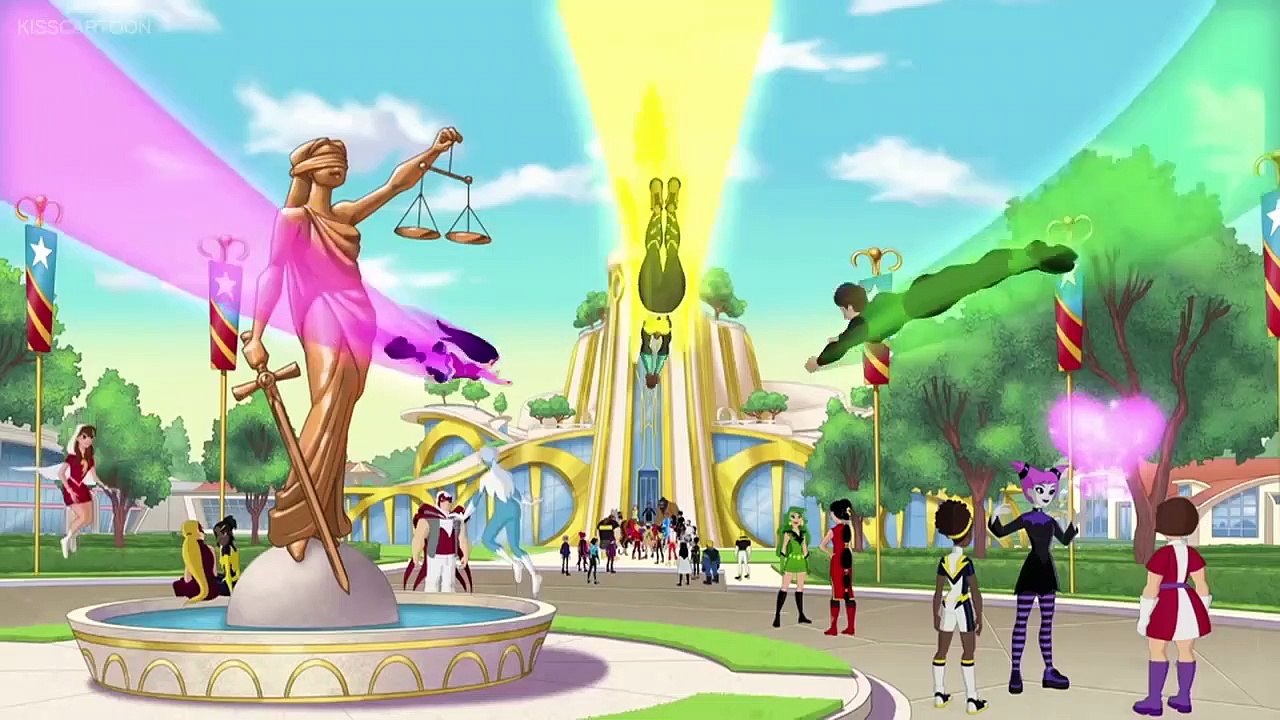 DC Super Hero Girls E 14 - Best Action Scenes from S 1