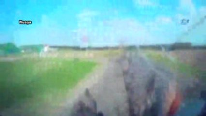 Bir Anda Yola Çıkınca Kaza Kaçınılmaz Oldu